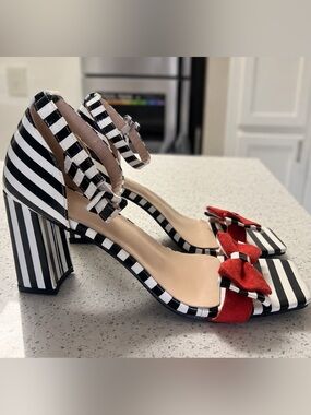 Striped Black & White Heels with Red Bow Accent
